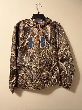Under Armour Realtree Camo Hoodie with Orange Drawstrings and Blue Trim Men’s LG
